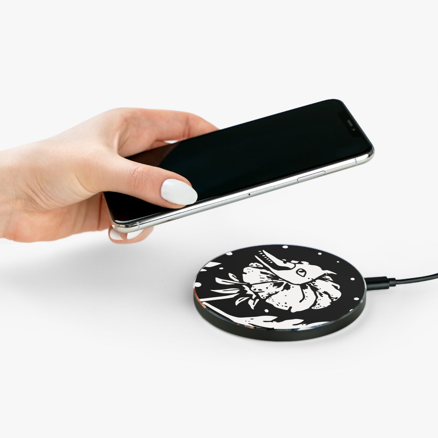 Wireless Charger - Flower Cannibal