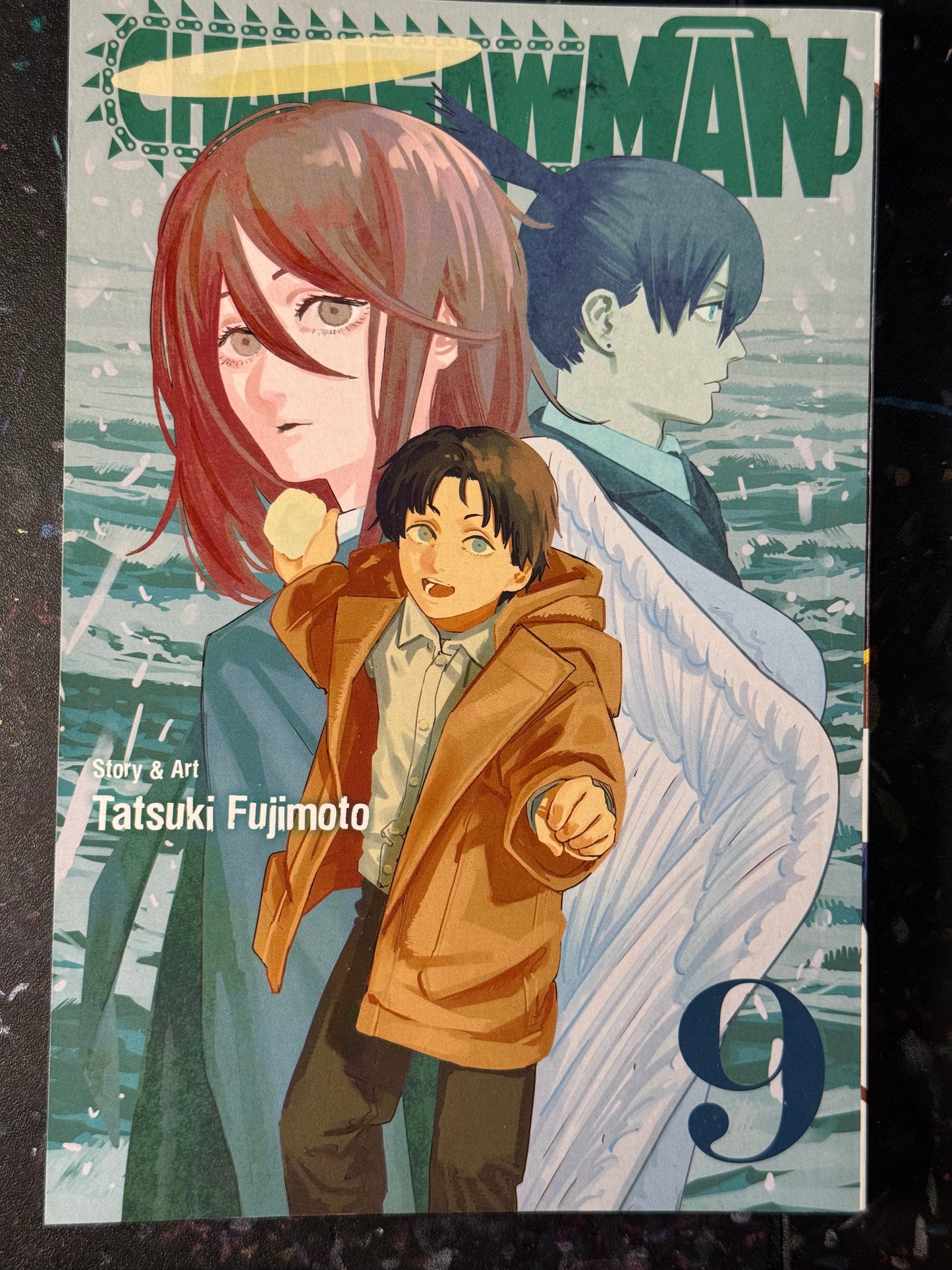 Chainsaw Man vol 9 (good condition)